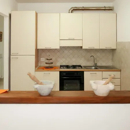 Casa Del Pozzo 230s * Rossi